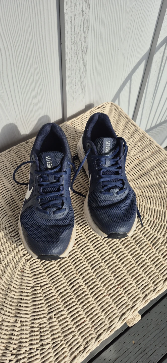 Nike Run Swift Navy Running Shoes - photo 2