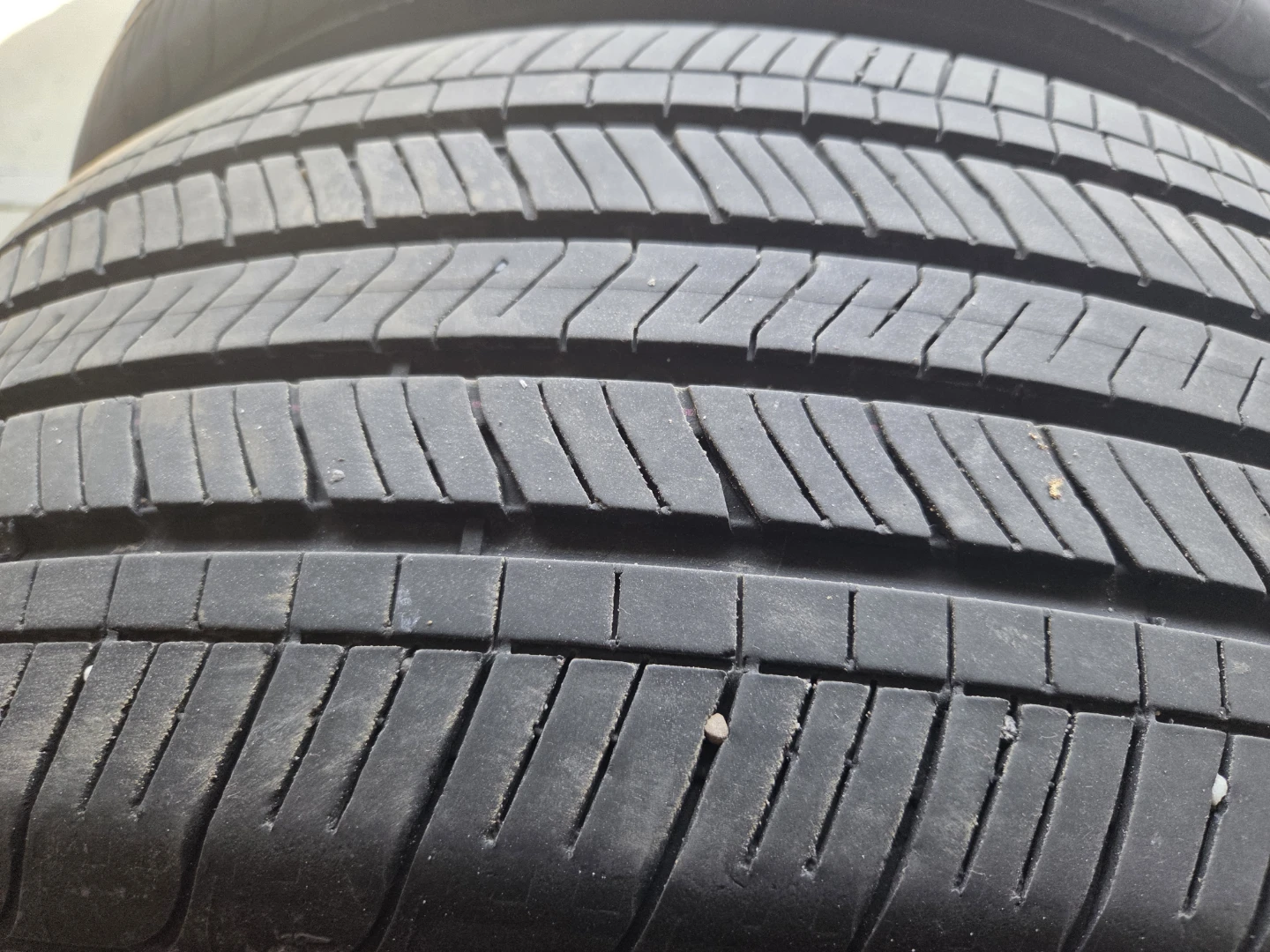 Goodyear Eagle Touring Tires (235/55R20) - photo 4