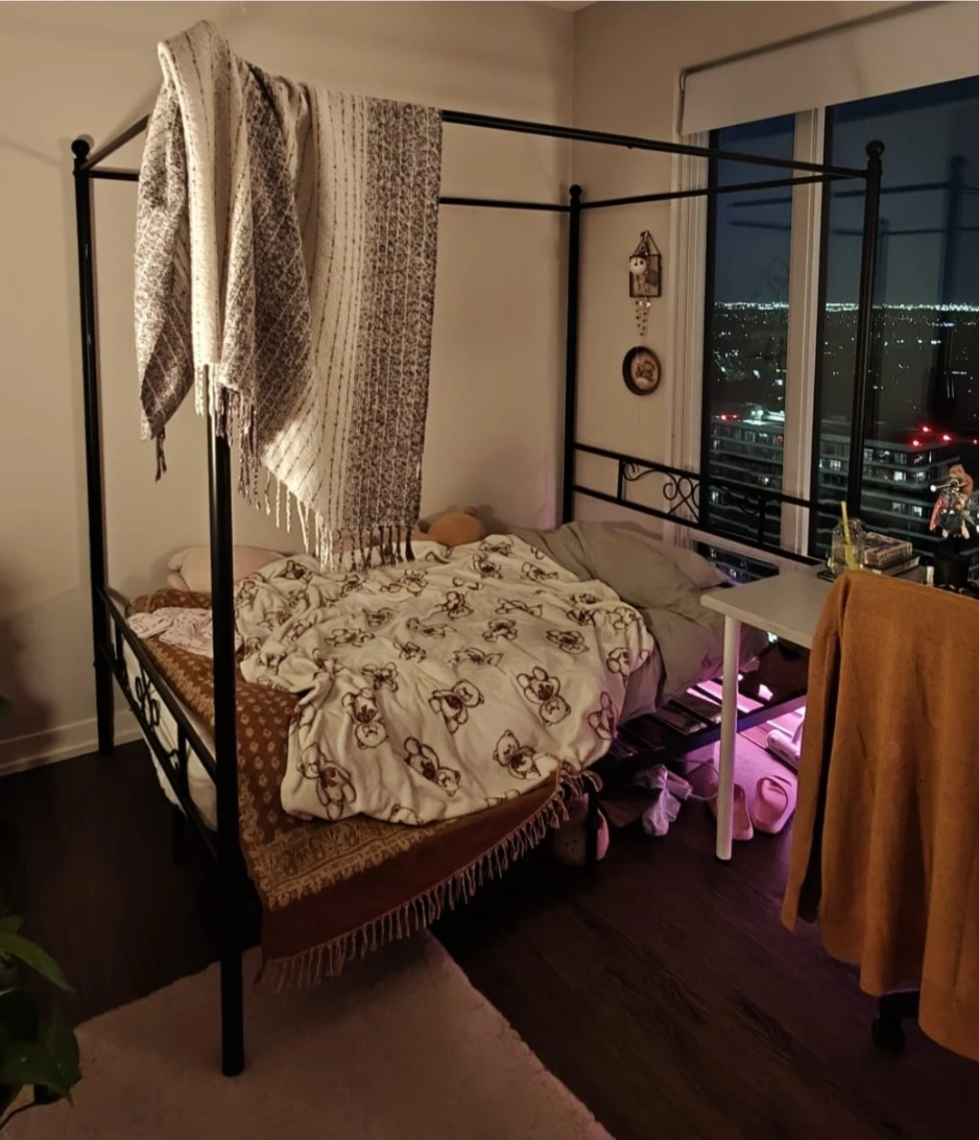 Double Black Metal Canopy Bed Frame