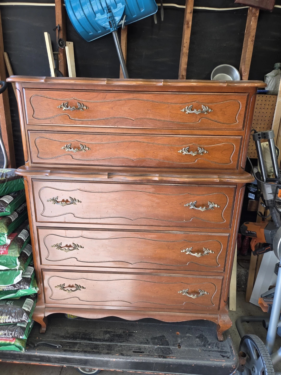 Wood Dresser Chest of Drawers