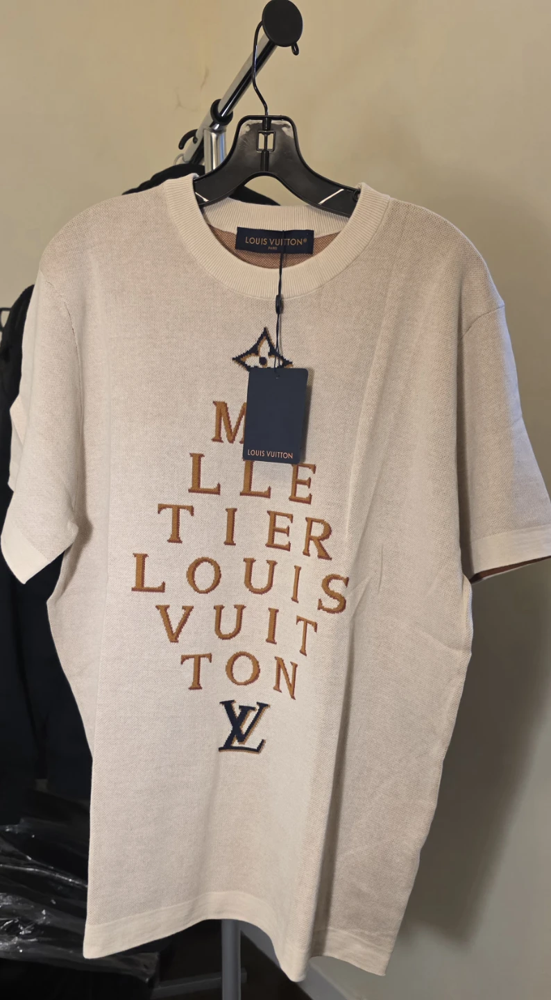 Louis Vuitton Mens Crewneck T-Shirt - photo 4