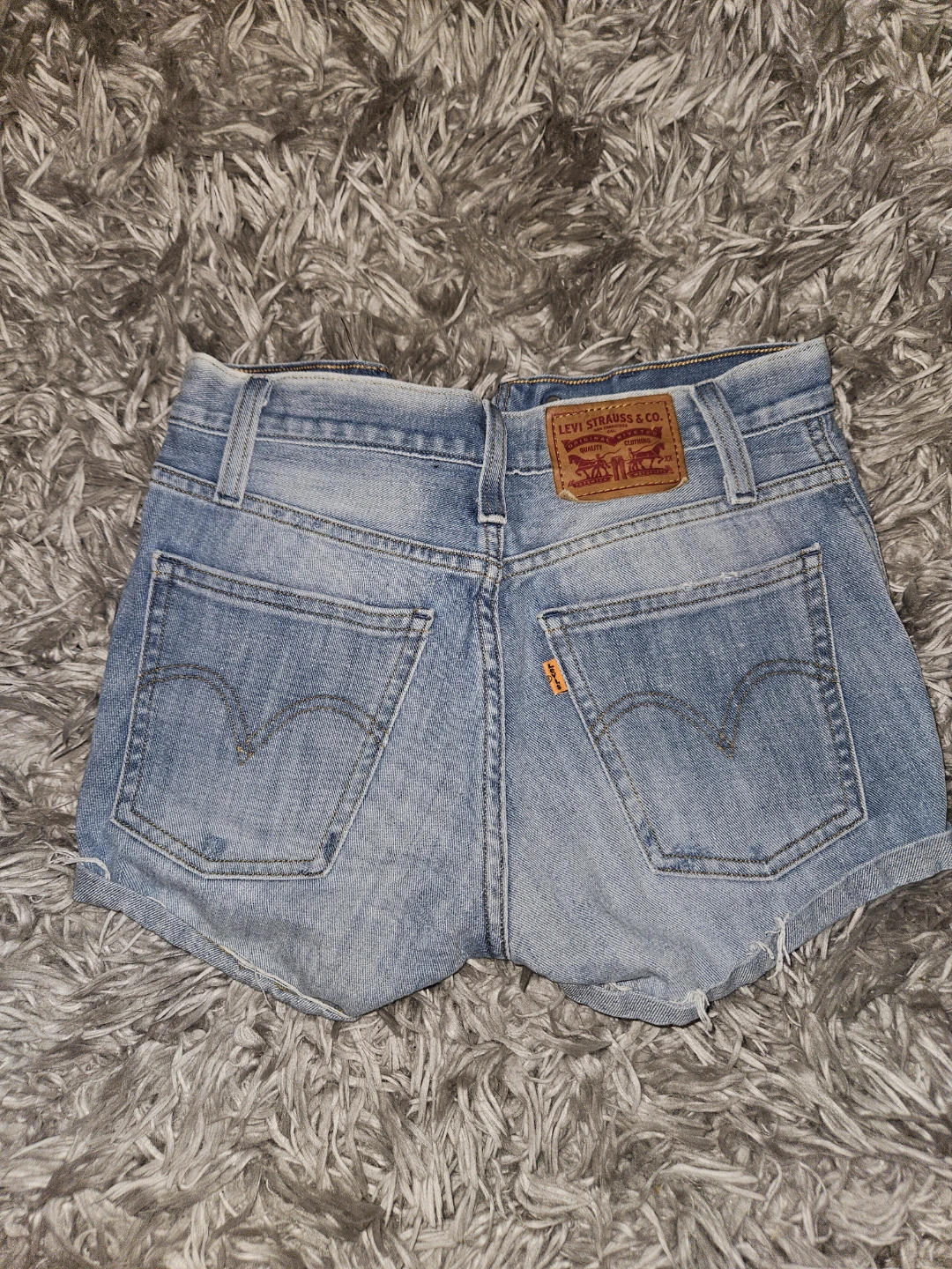Levi's Denim Shorts Women's Size 24 - photo 3