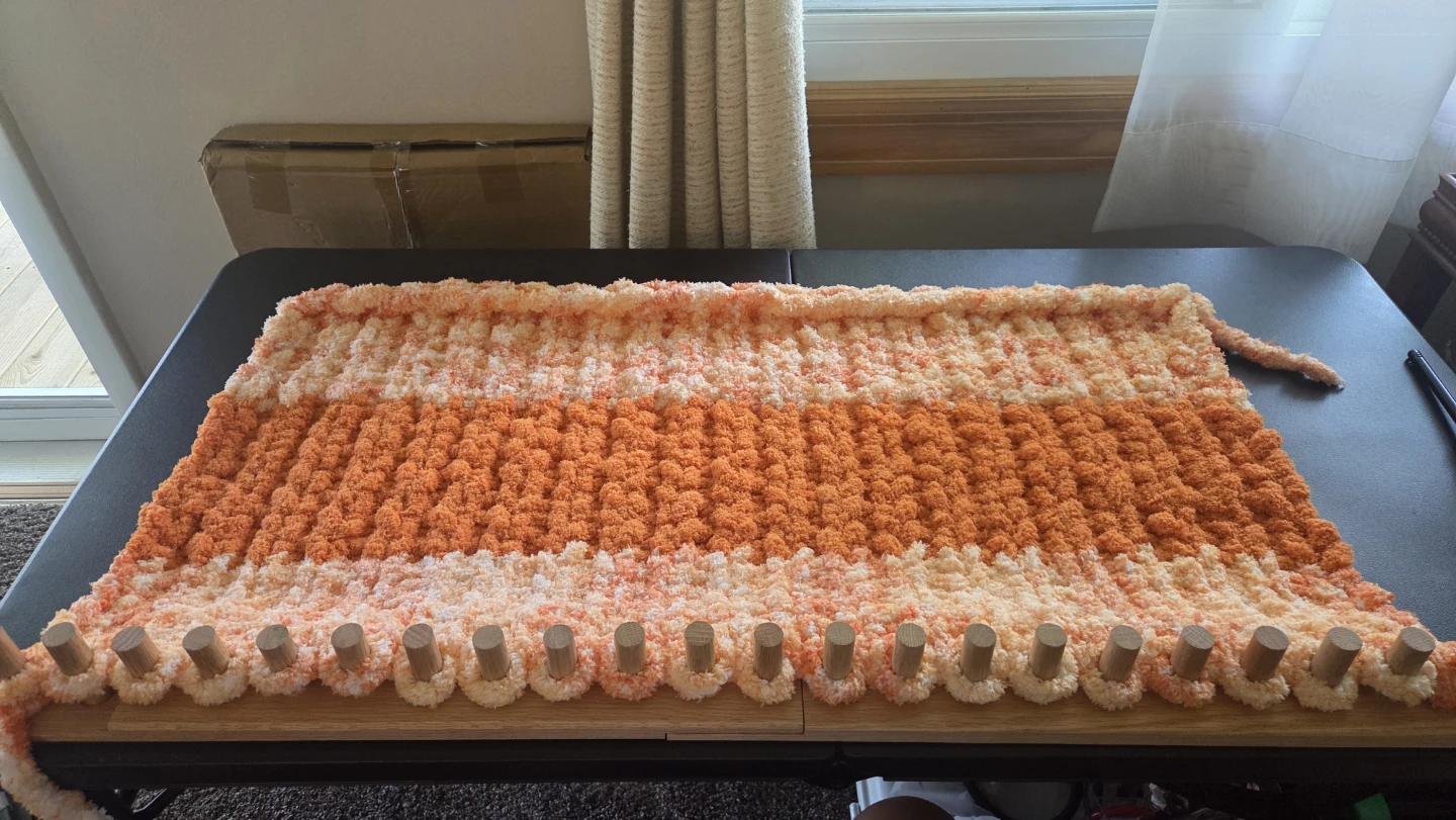 Chunky Knit Blanket Orange White Stripes - photo 4