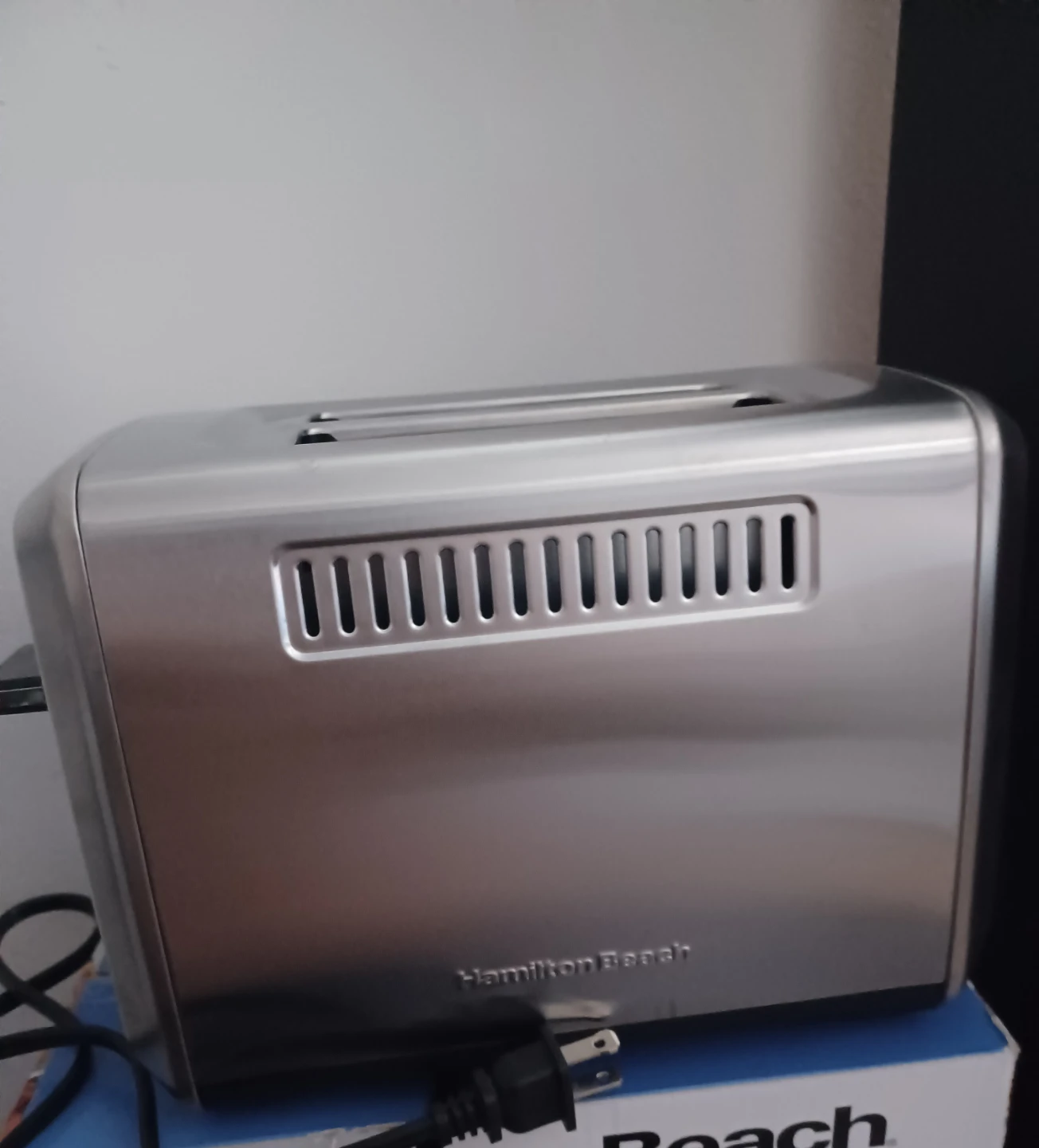 Hamilton Beach 2-Slice Stainless Steel Toaster - photo 3