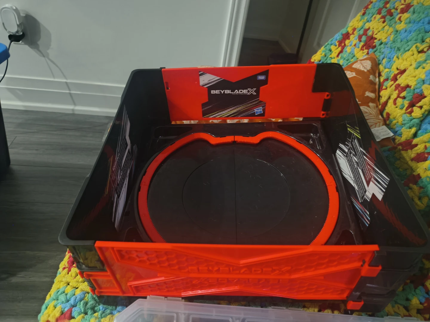 Beyblade x lot with two stadiums - photo 4