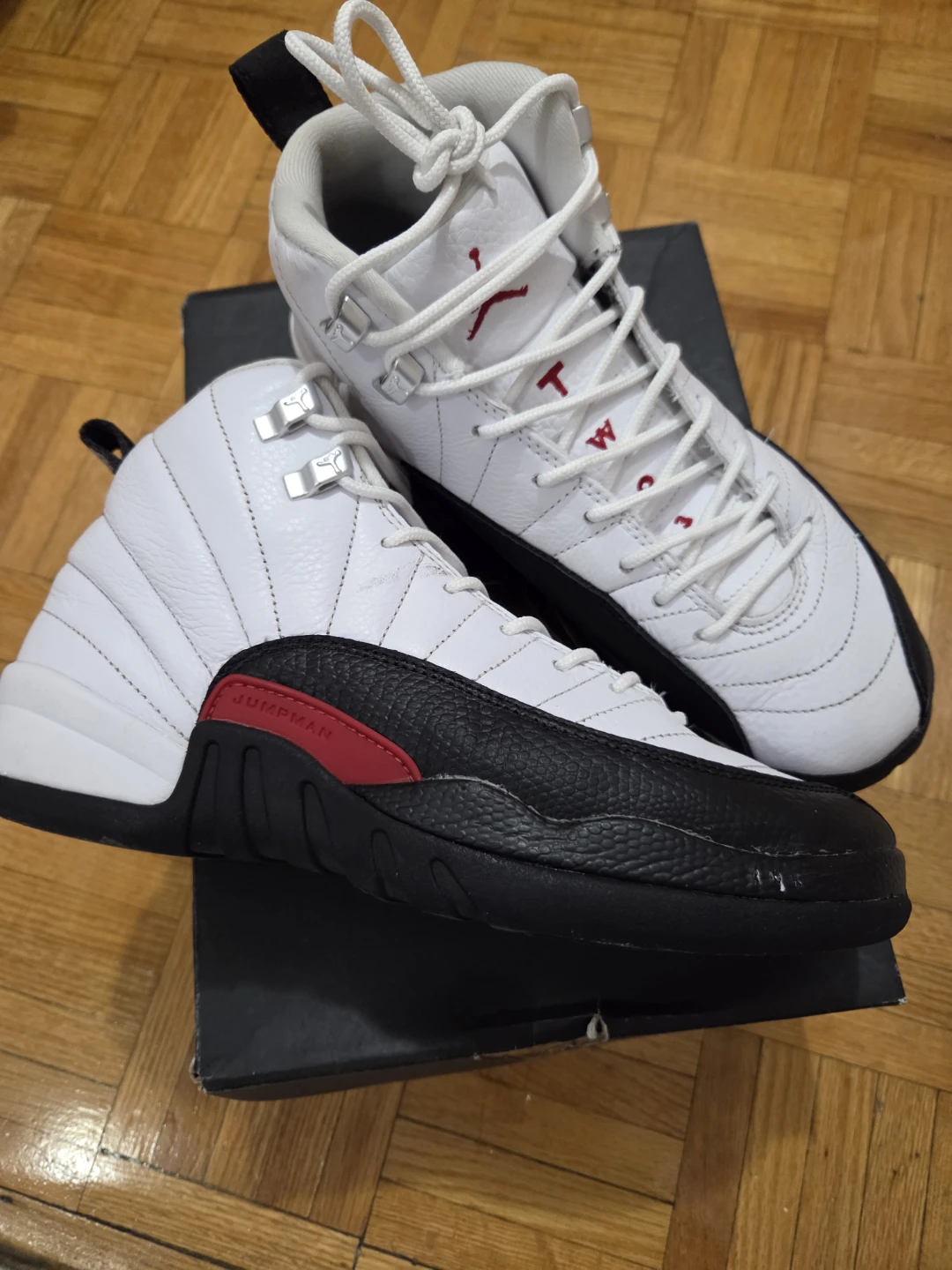 Jordan 12 Retro - Youth size 7y - photo 4