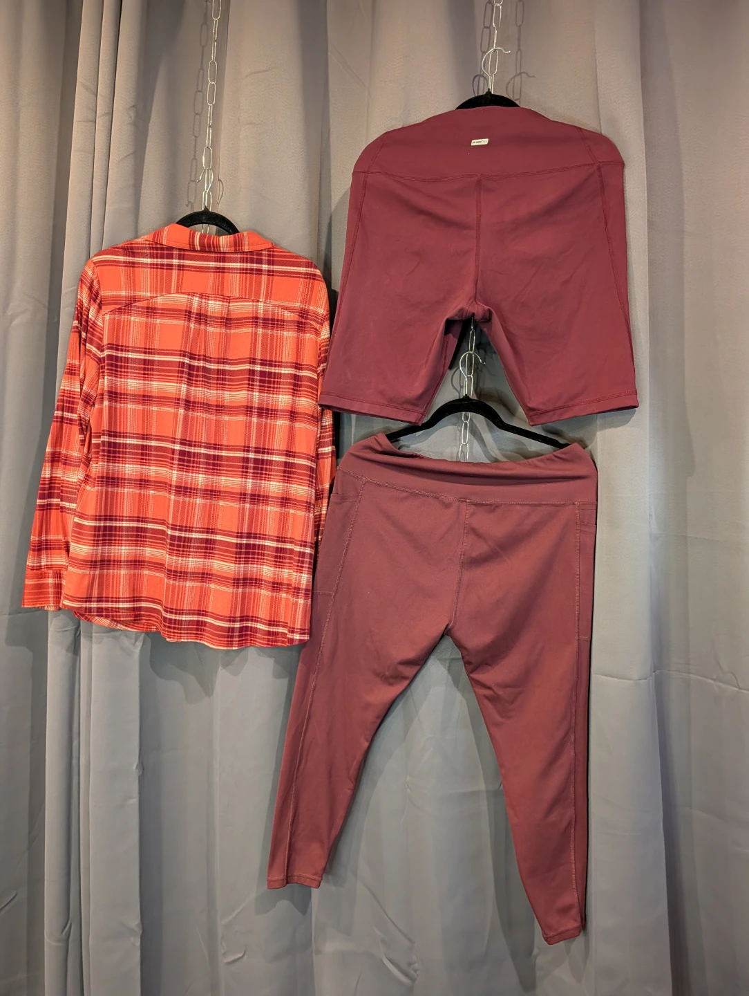 Woman clothes L - XL - photo 2