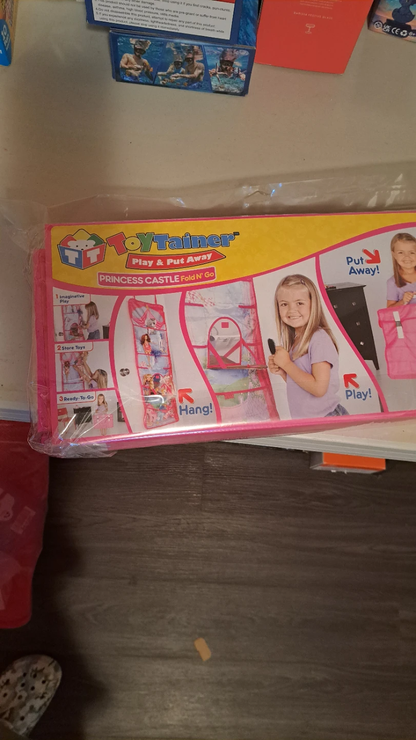 Princess Castle Fold N' Go Play & Put Away Organizer