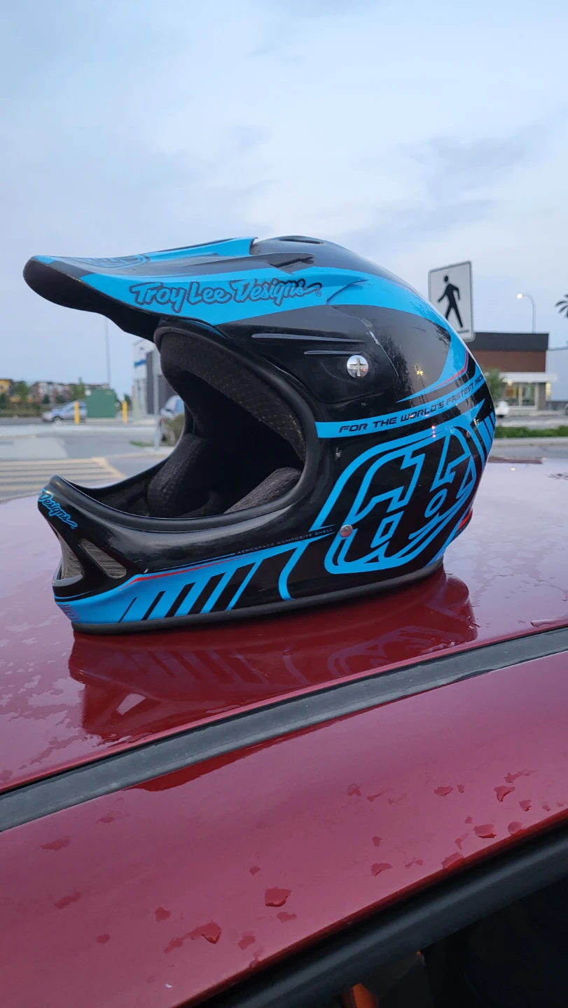 Troy Lee D2 Full Face Helmet