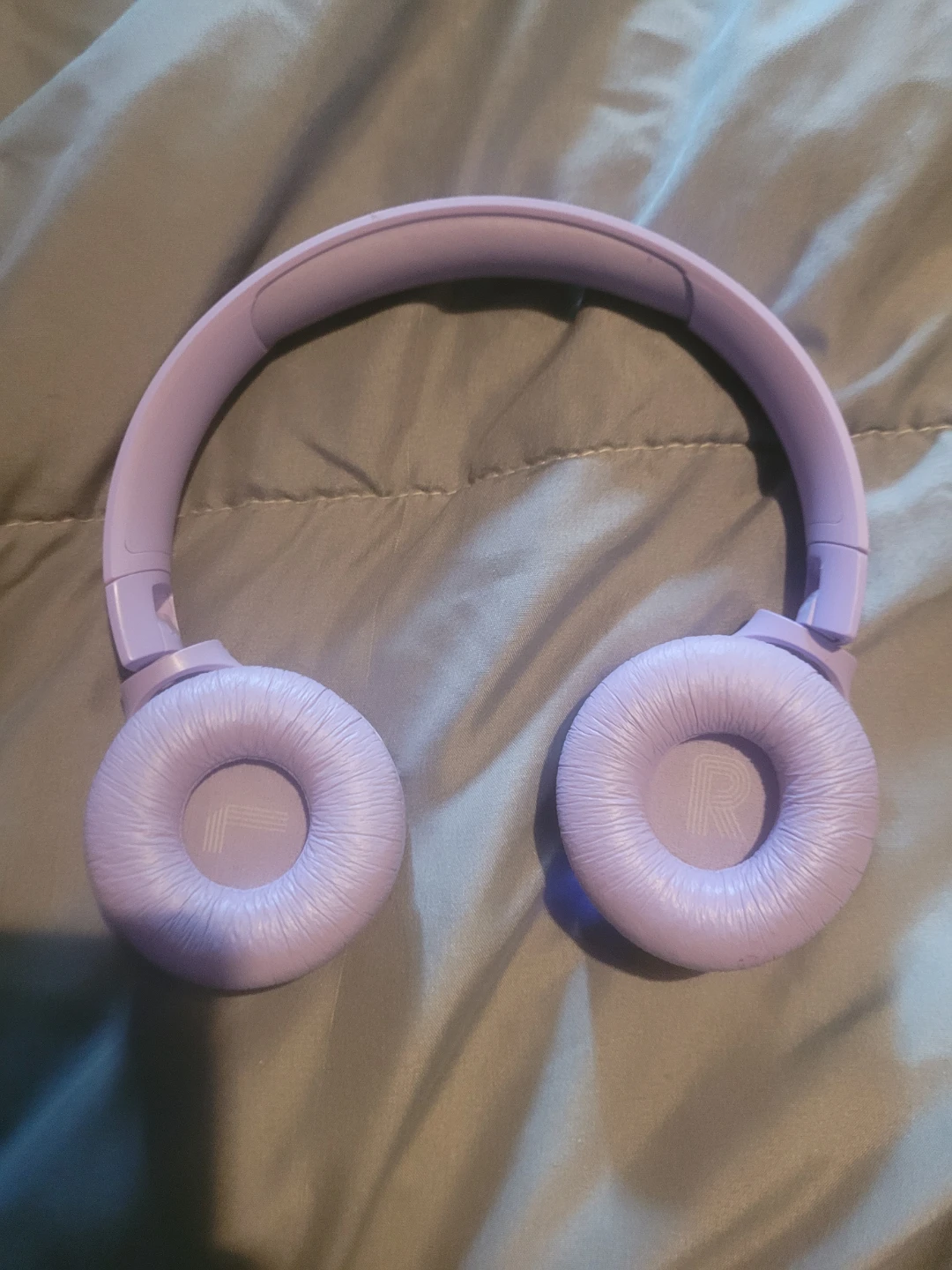 JBL Wireless Headphones - Lavender