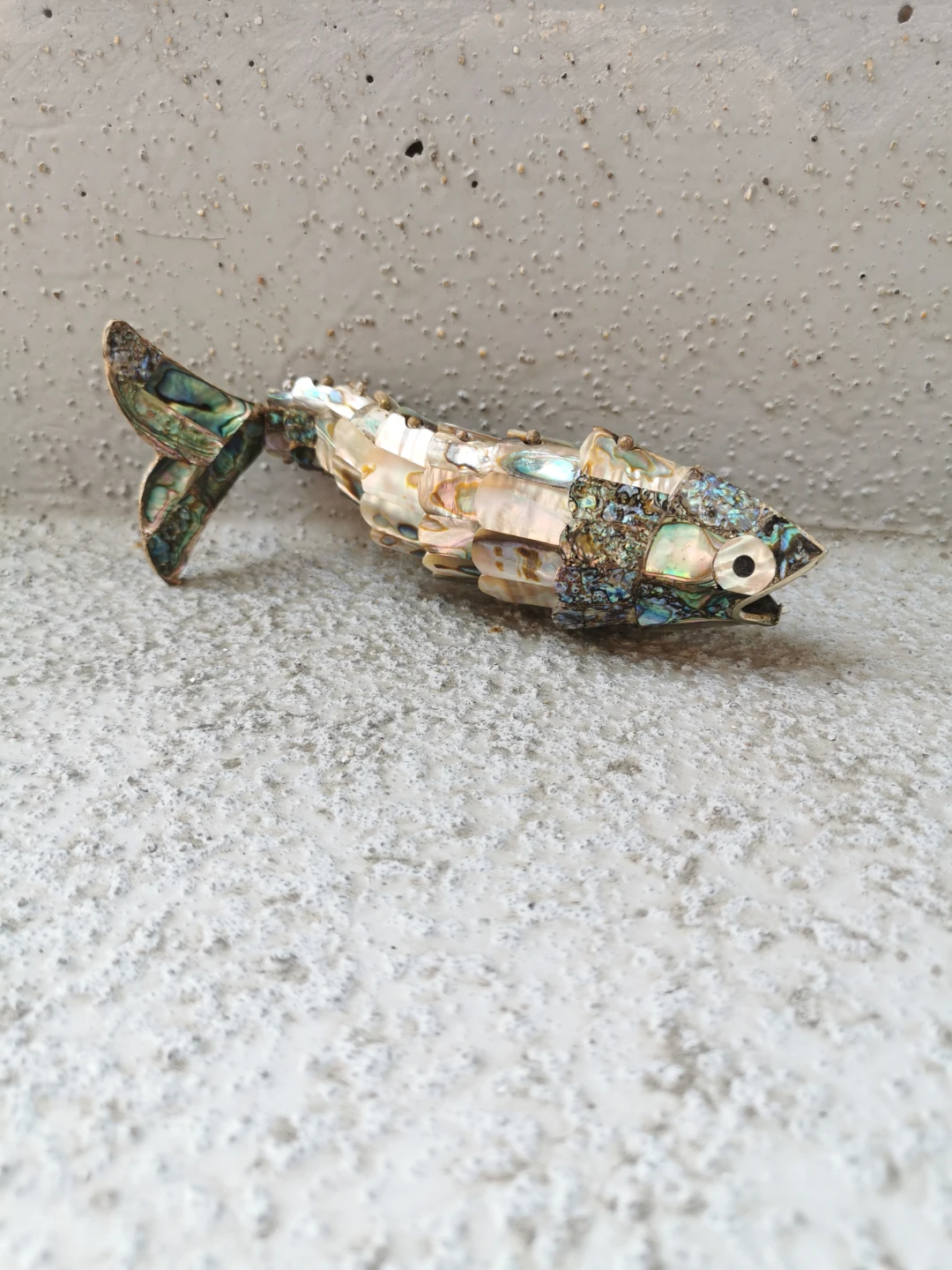 Vintage Articulated Abalone Fish Bottle Opener – Mid-Century - photo 4