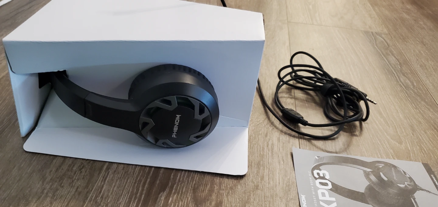 Brand New (Never Used) wired gaming headset - photo 3