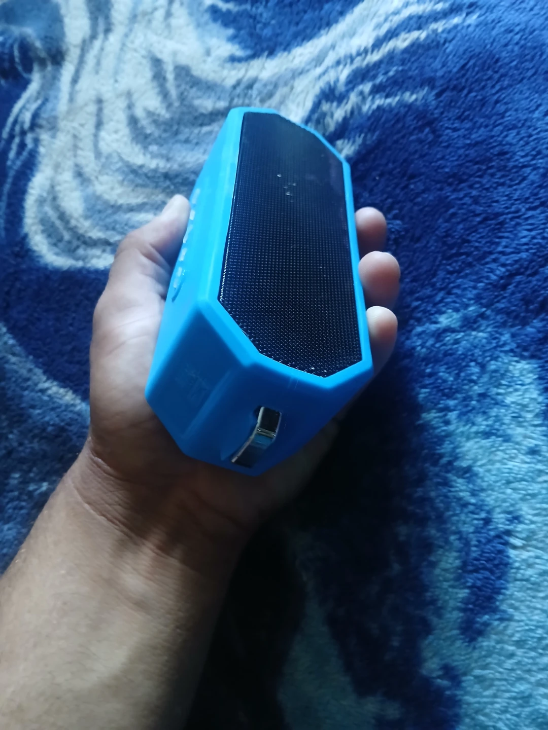 Altec Lansing Bluetooth Speaker - photo 3