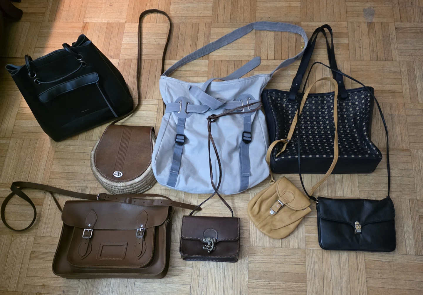Purses & bags $2.00 each - photo 4
