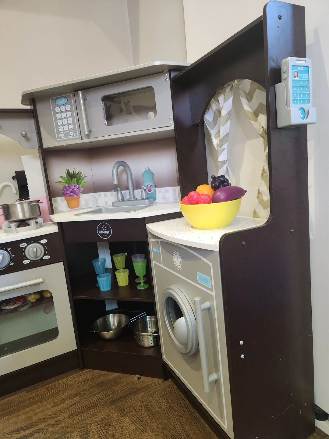 KidKraft Wooden Play corner  Kitchen with Accessories - photo 2