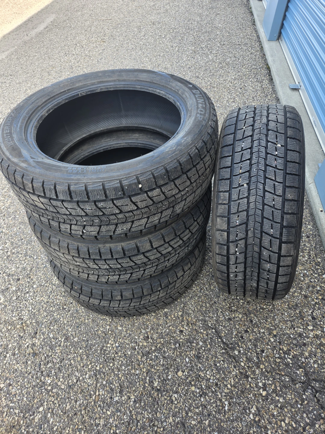 Dunlop DigitYre Studless Winter Tires - 265/50R20 107R