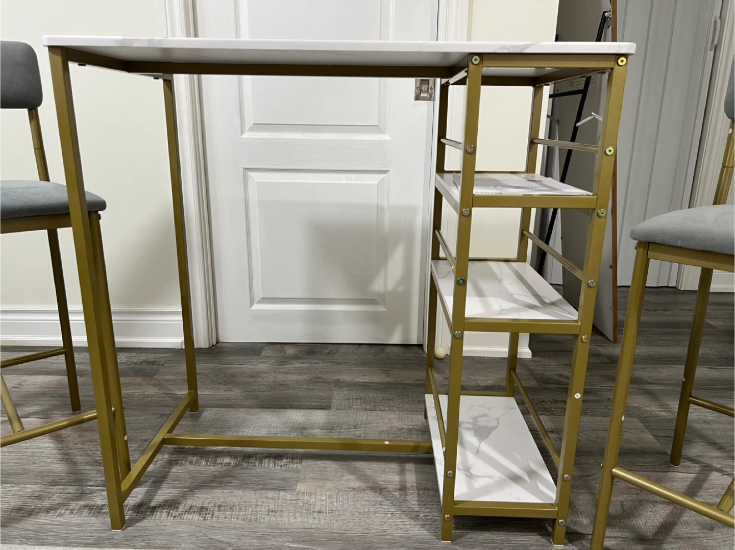 Bar Table Set with 2 Stools - photo 4