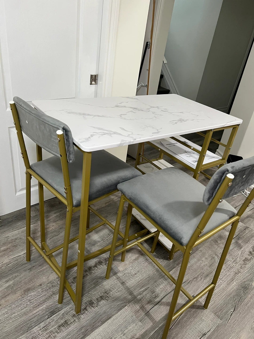 Bar Table Set with 2 Stools