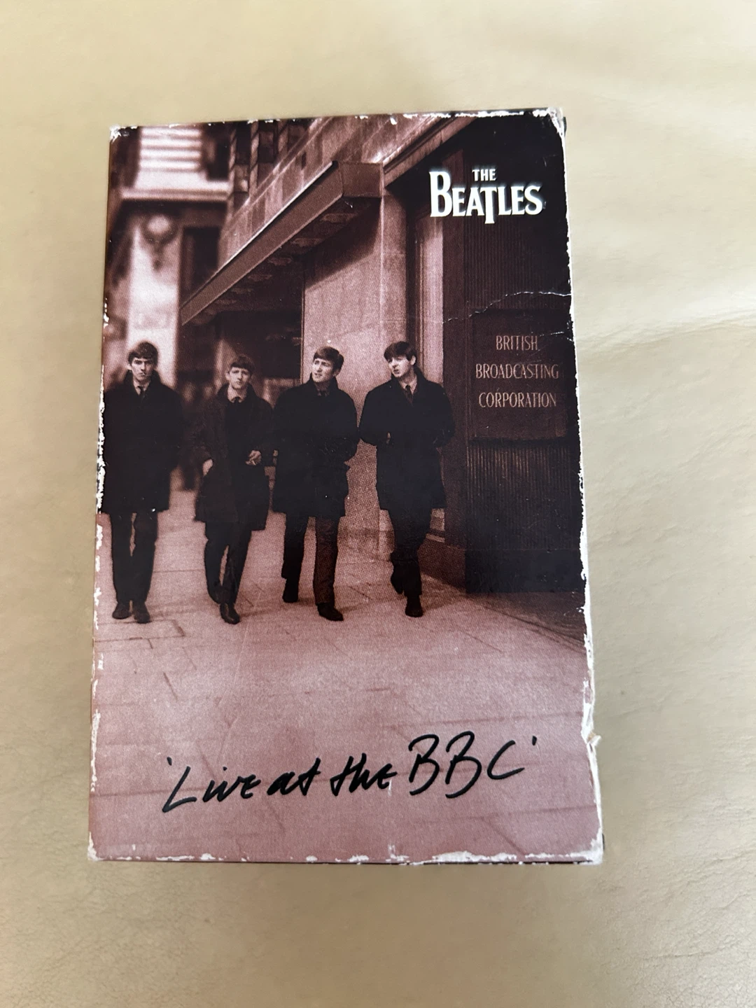The Beatles Live at BBC 2-Cassette Tape - photo 3