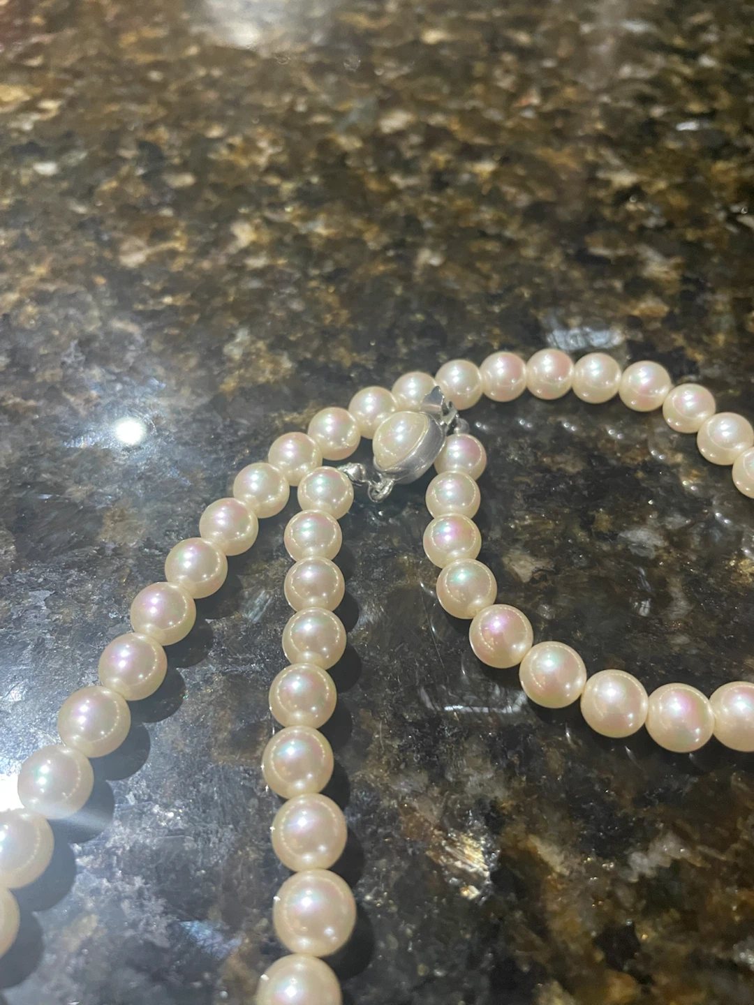 Pearl Necklace with Silver Clasp - Made in Japan - photo 2