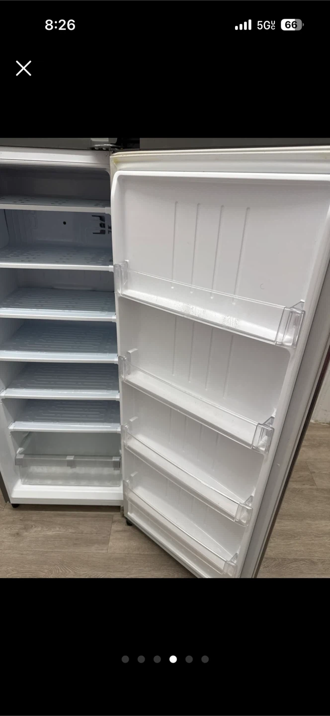 LG Freezer - photo 2