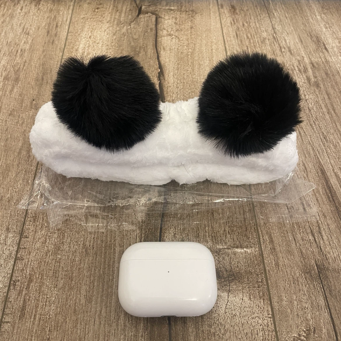 BRAND NEW 🥕 Panda Spa Headband