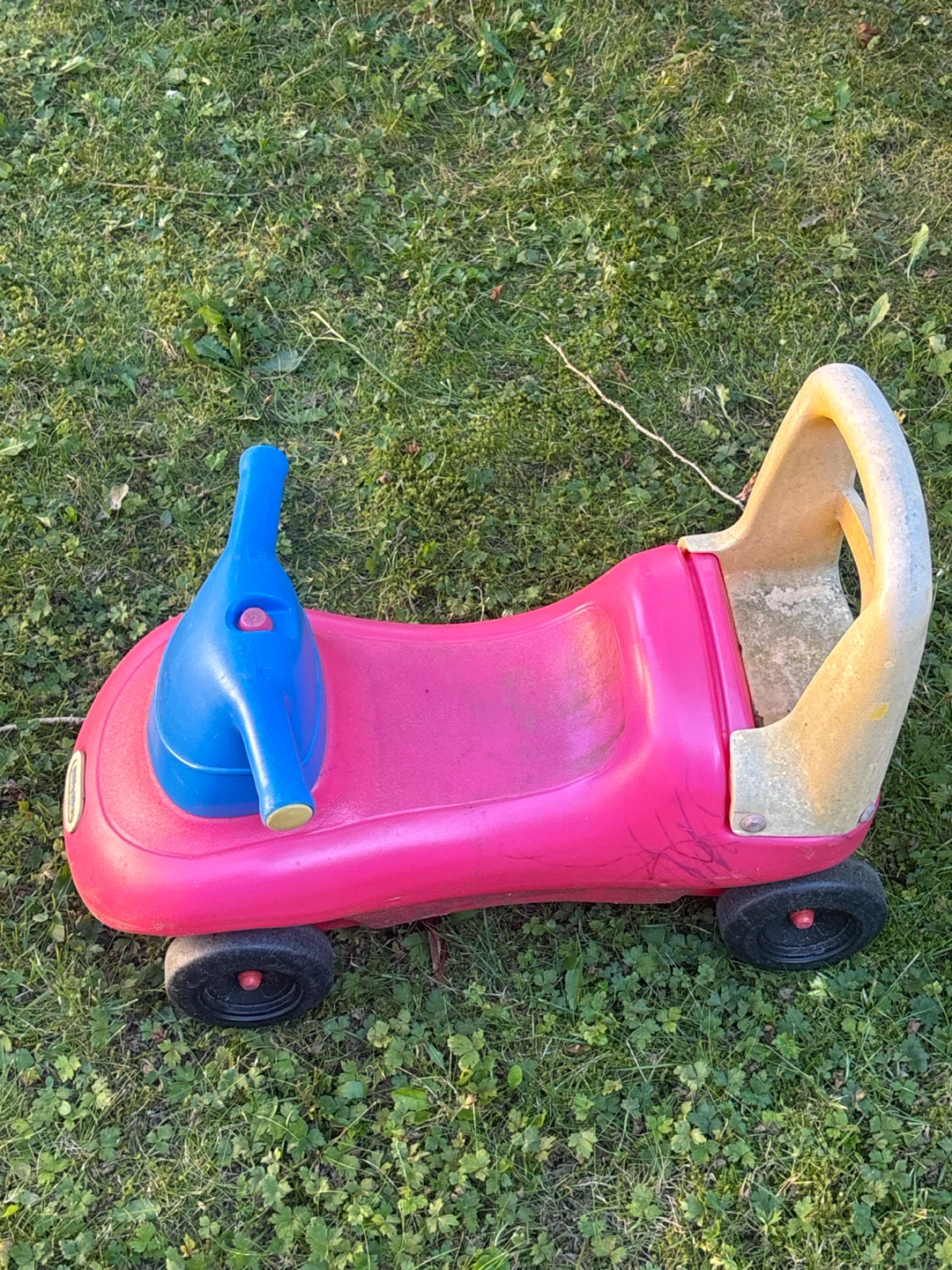 Little Tikes Ride-On Car - photo 2