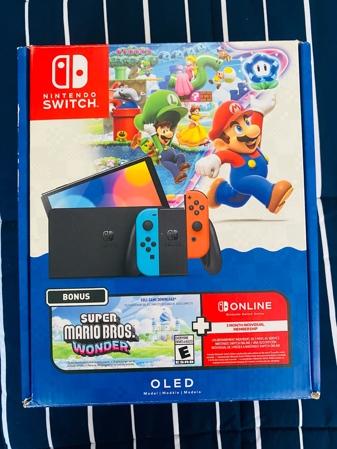 Nintendo Switch OLED with Super Mario Bros. Wonder - photo 2