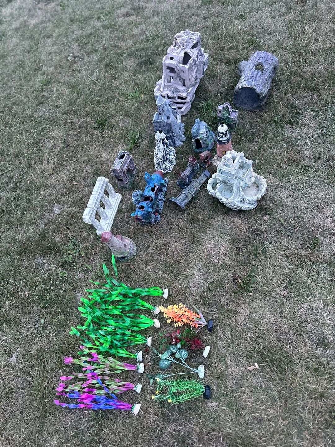 Aquarium Decorations Lot - Castles, Log, and Plants
