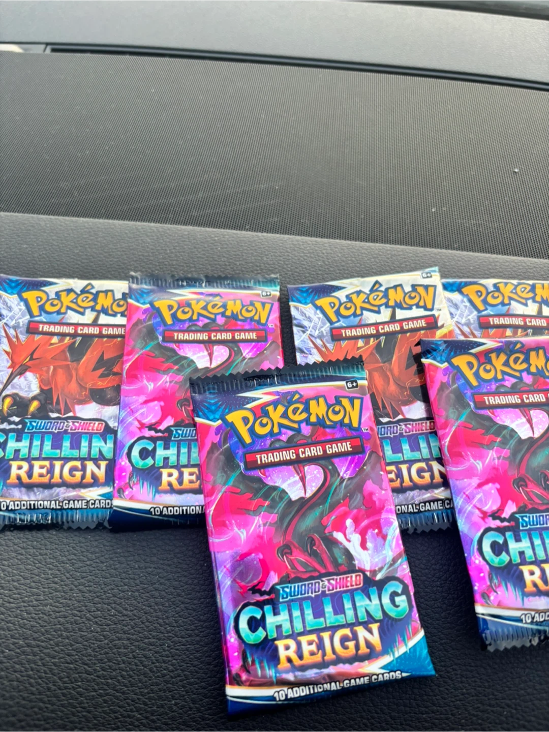 Pokemon TCG Chilling Reign Booster Packs - photo 2