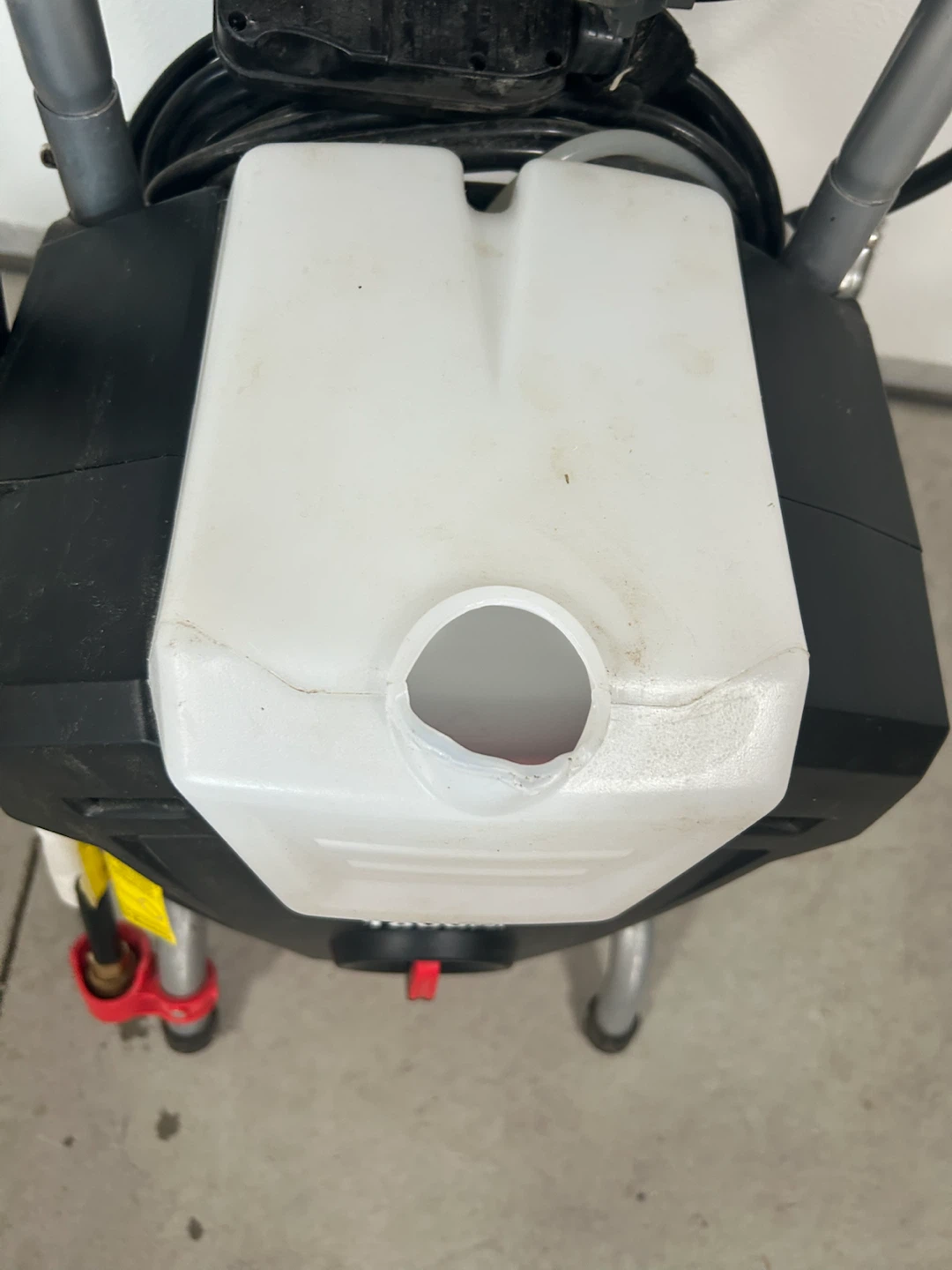 Hyper Tough 1800PSI Electric Pressure Washer - photo 5
