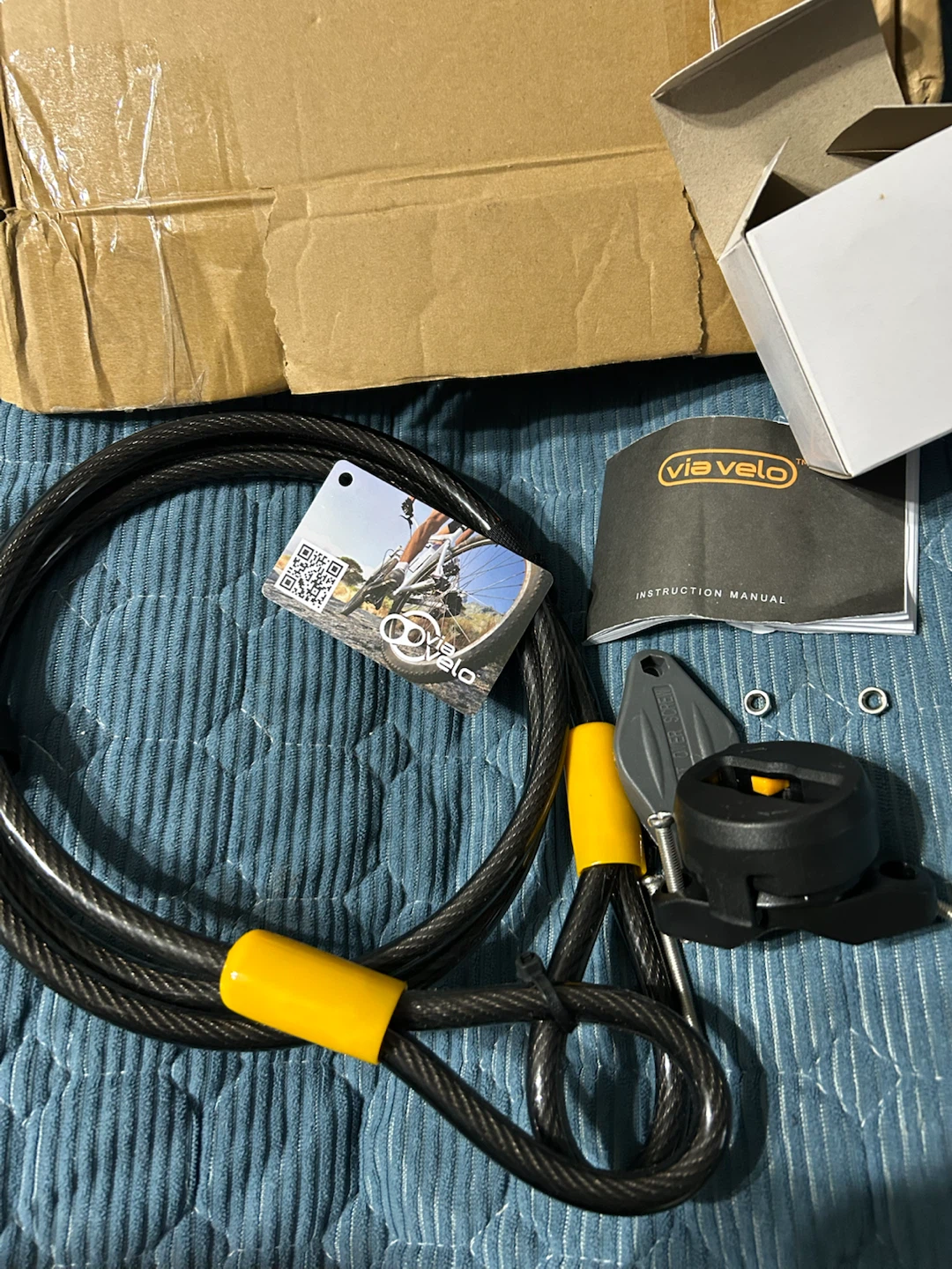 Brand New-Via Velo 5.9' Cable Bike Lock with Mount - photo 3