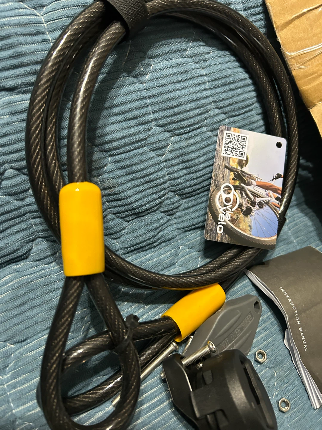 Brand New-Via Velo 5.9' Cable Bike Lock with Mount - photo 4