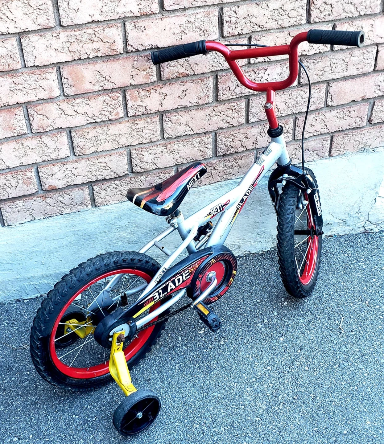 Next Kids Bike with training Wheels - photo 3