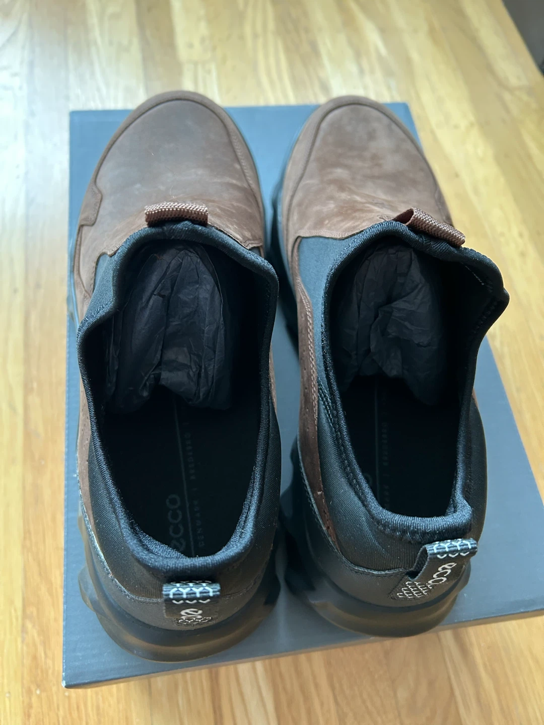 Ecco Brown Leather Slip-On Shoes - photo 3