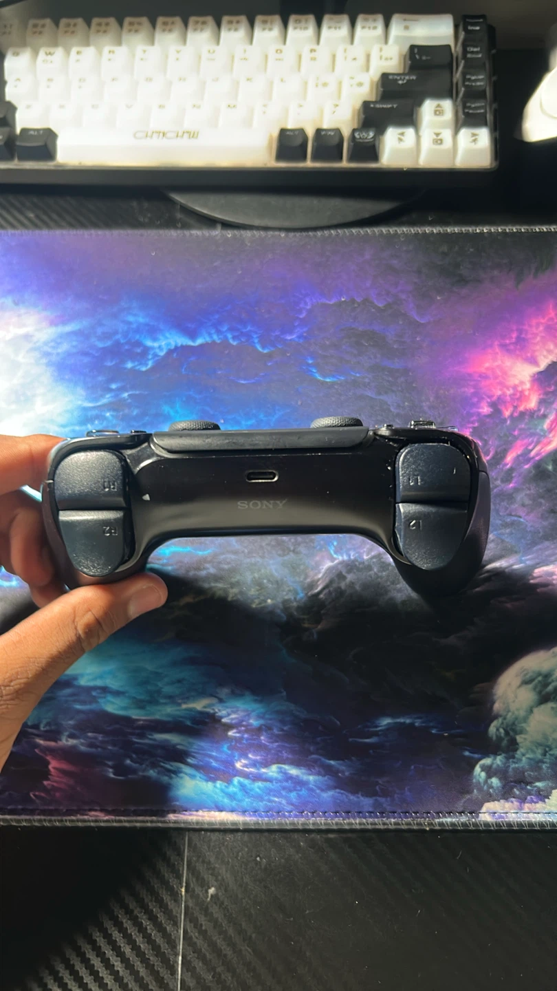 Sony DualSense Wireless Controller - Black - photo 4