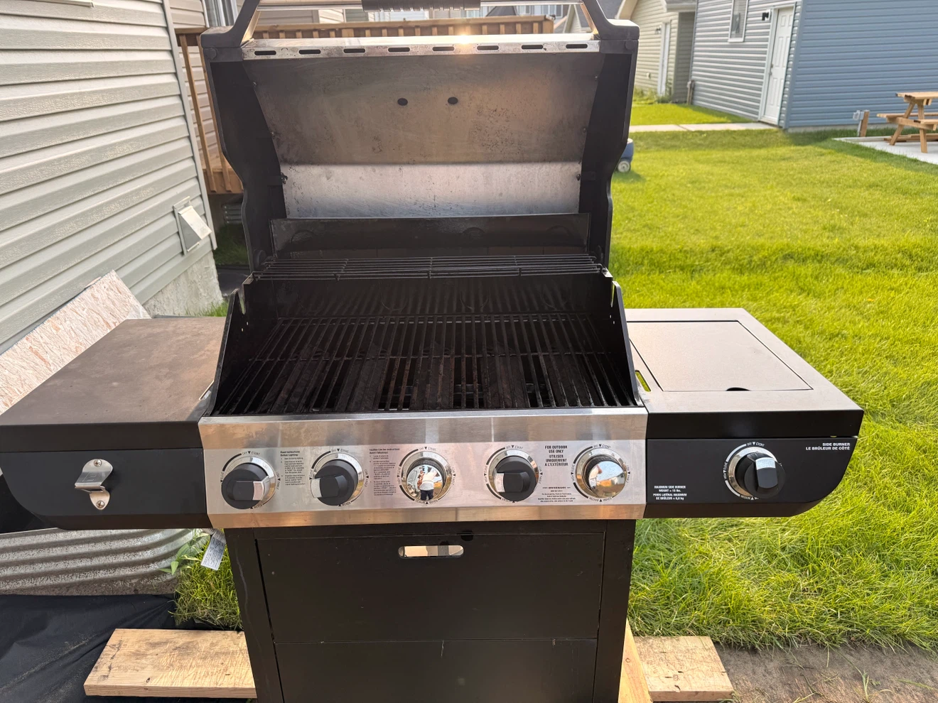Brinkmann 5 Burner Propane Gas Grill with Side Burner - photo 3