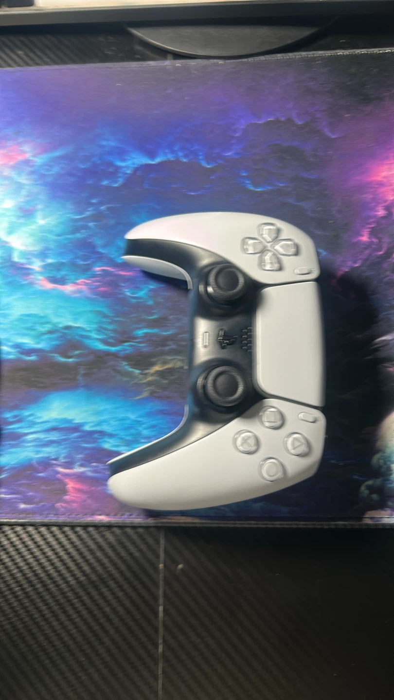 Sony PlayStation 5 DualSense Wireless Controller - photo 5