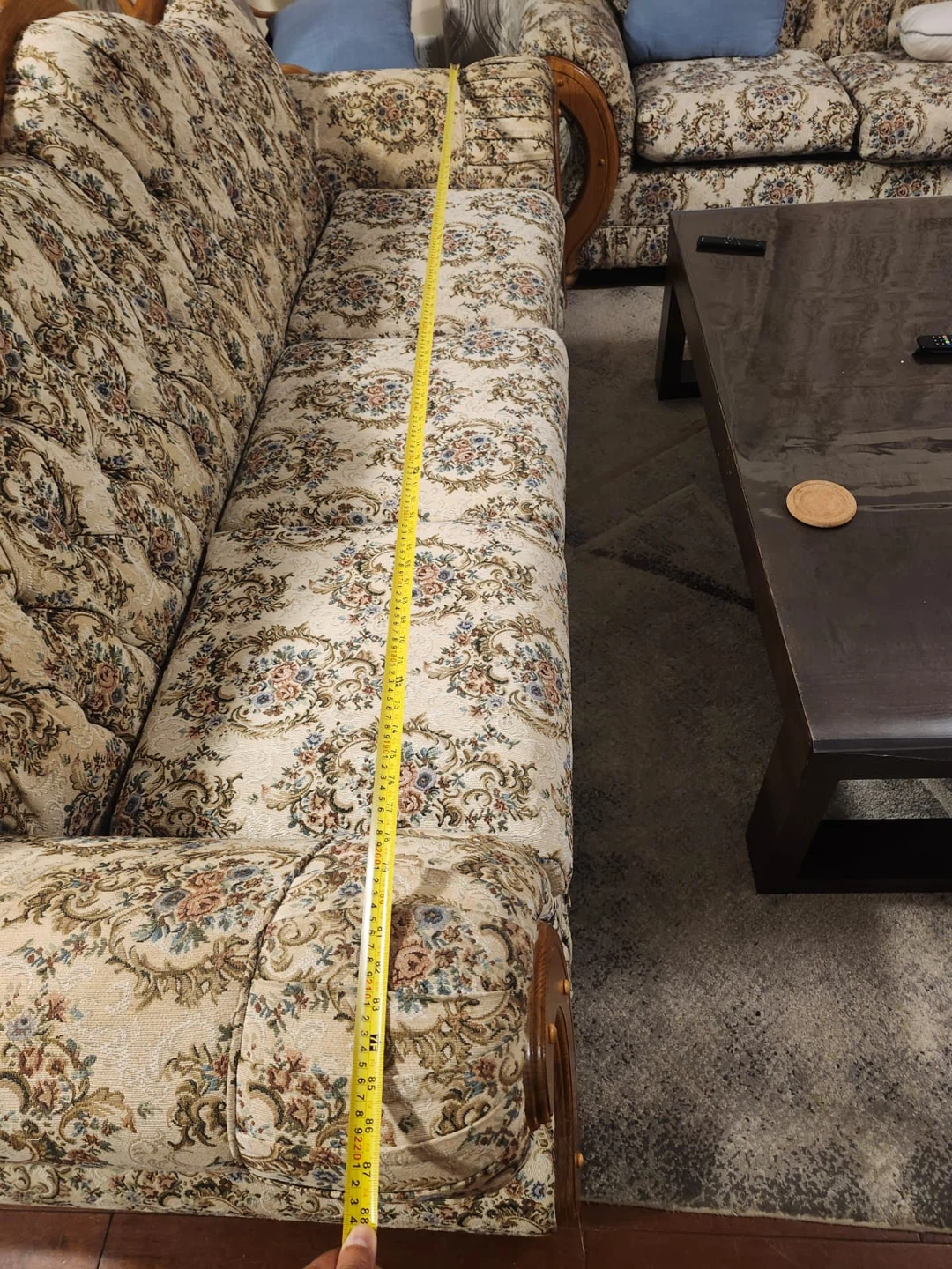 Vintage Floral Sofa - photo 3