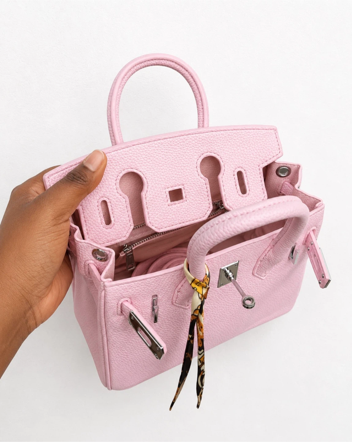 Beautiful bag with Horse Charm & strap. - photo 2