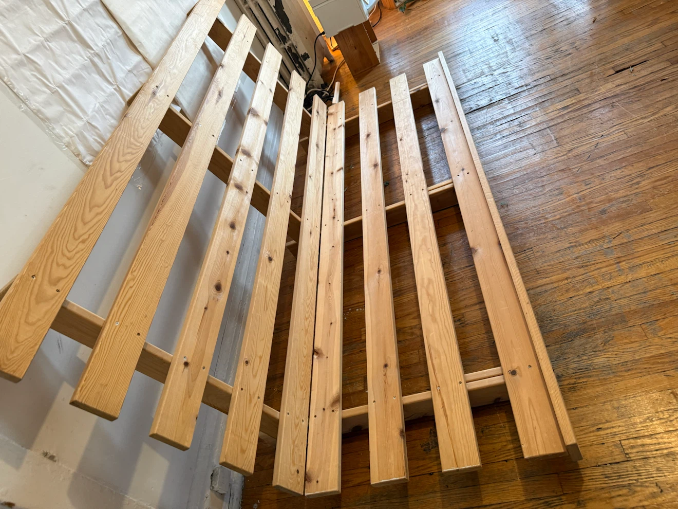 Queen Futon Frame - photo 3