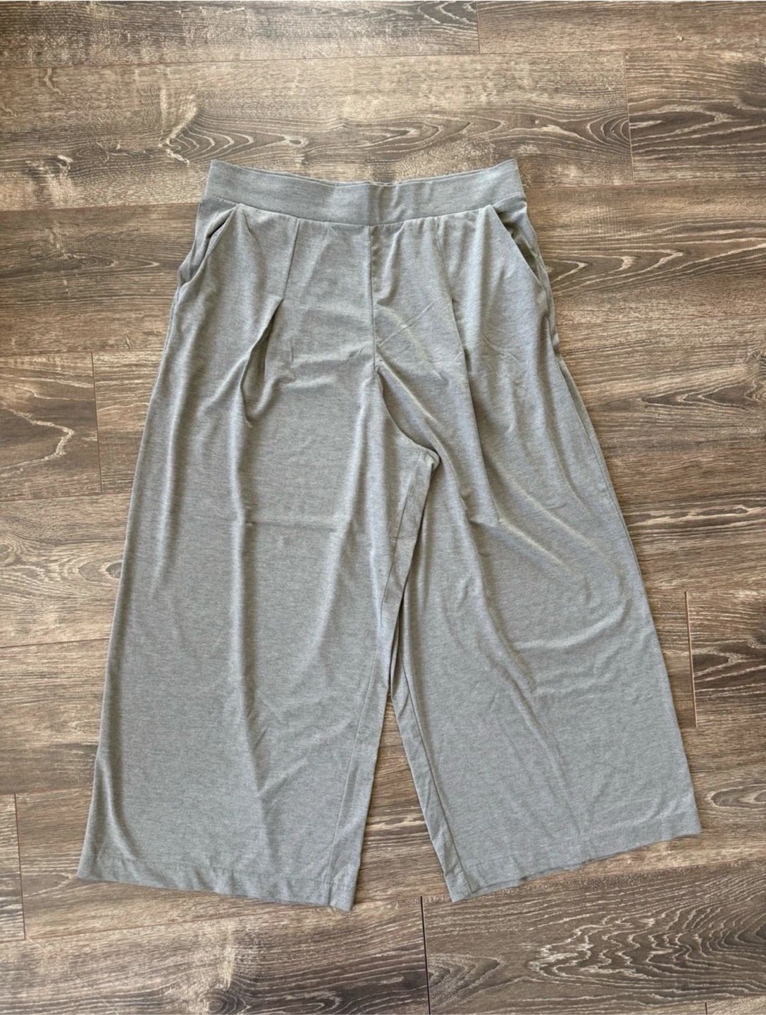 UNIQLO Grey Wide Leg Culottes - XL
