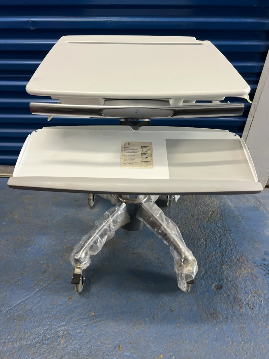 Altus Clio Start Essentials Mobile Workstation Cart