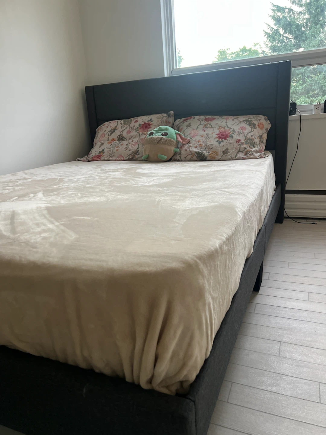 Grey Upholstered Queen Bed Frame with Headboard - photo 2