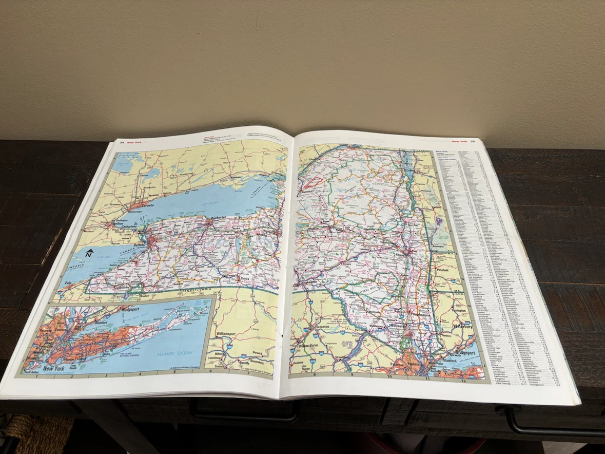 Rand McNally Easy-to-Read Travel Atlas 2000 Millennium Edition - photo 2