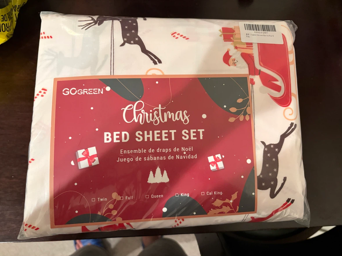 Brand New King Size Go Green Christmas Bed Sheet Set 4 Pieces