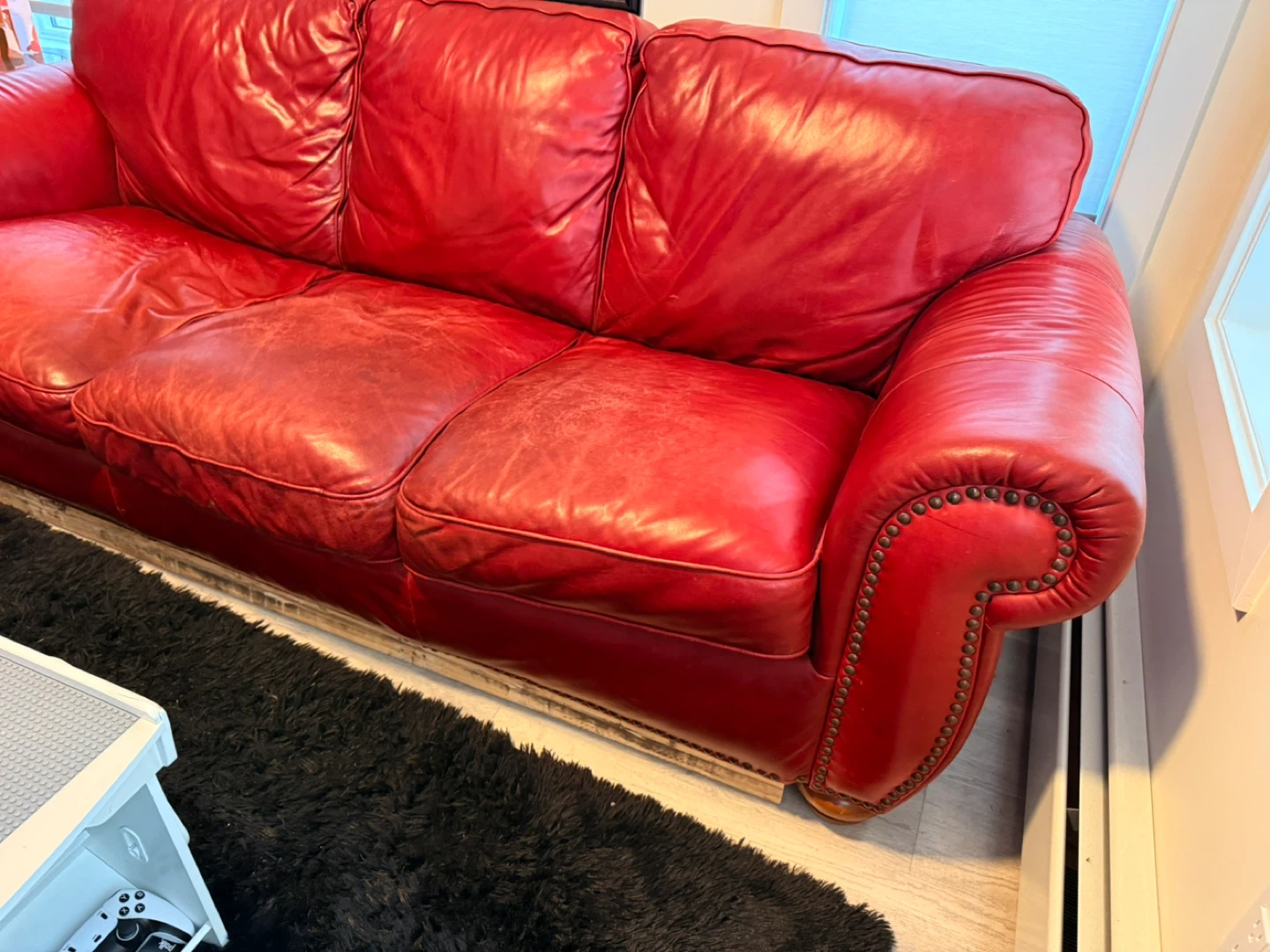 Red Leather Sofa Couch - photo 2