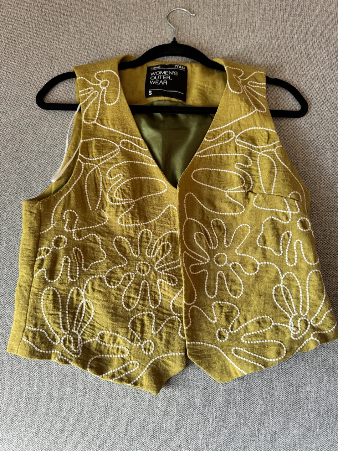 Sleeveless vest - Size S