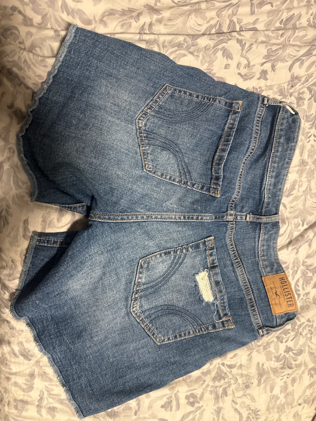 Hollister Denim Shorts - photo 2