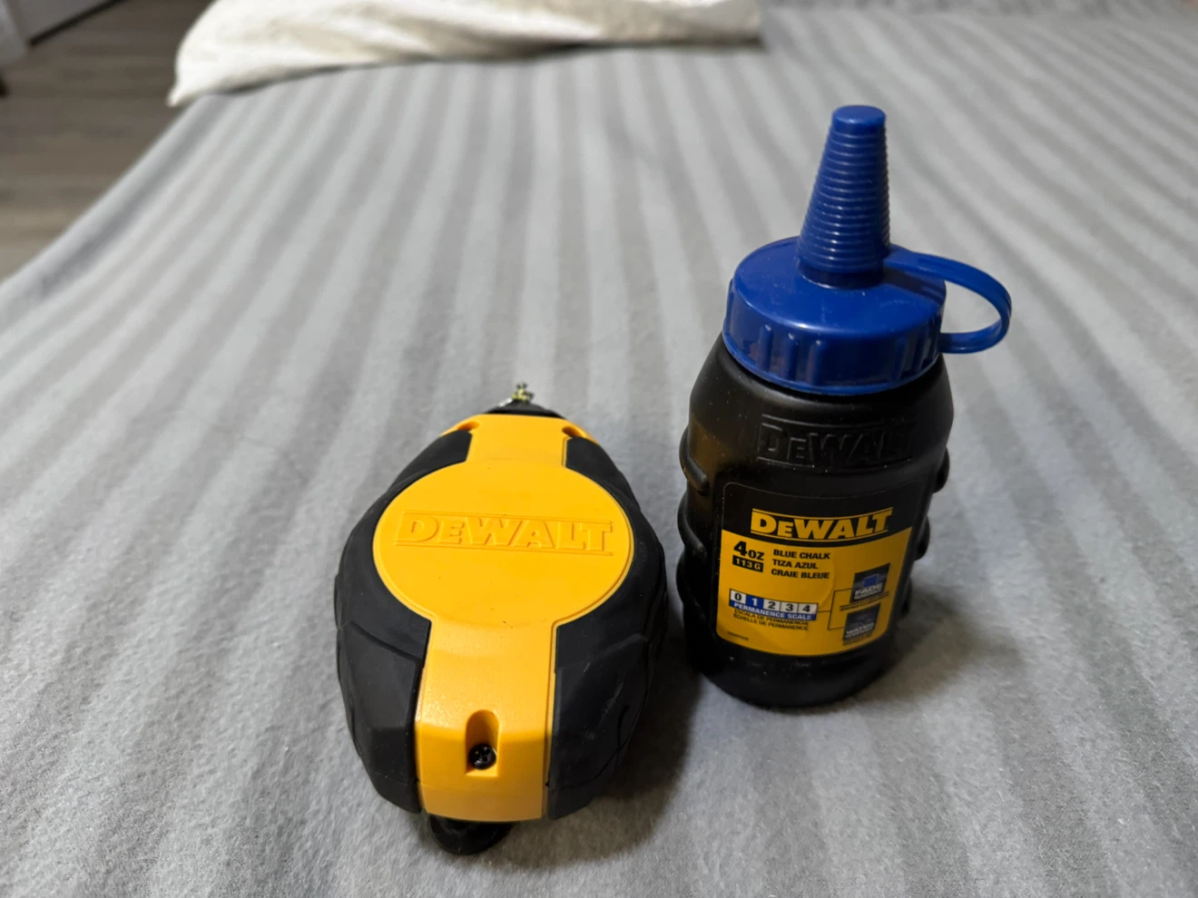 DEWALT Chalk Line Reel & Blue Chalk - photo 2